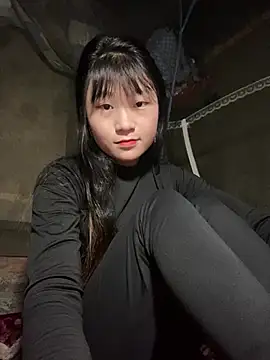 hinata-xx online show from January 11, 2026, 7:37 am