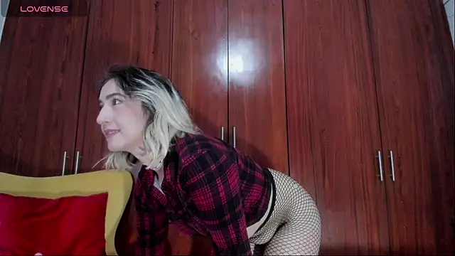 carly grasso online show from September 10, 2025, 3:05 am