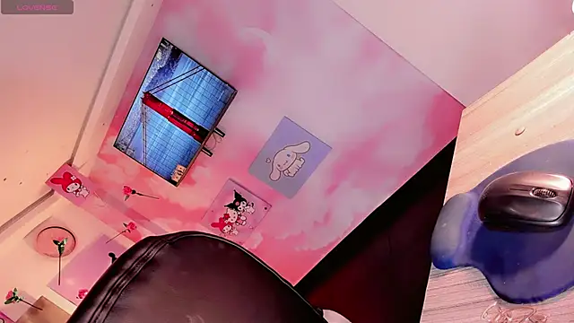 Melany Alejandra online show from February 24, 2026, 4:57 am