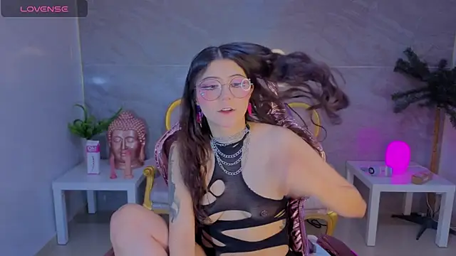 miss devil s online show from March 24, 2026, 8:20 pm