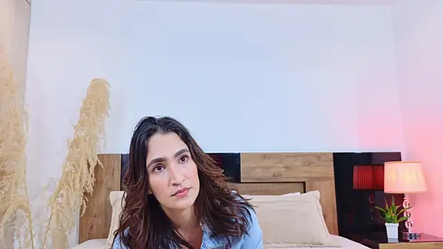 LucyHanks online show from May 30, 2026, 1:39 pm
