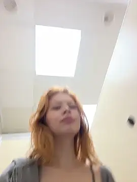  Little Ginger online show from June 2, 2026, 4:01 am