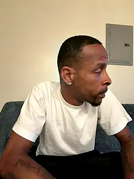 Dreadyyy online show from December 17, 2025, 6:40 am