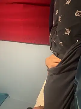 Snapshot of assly12 chatting on February 14, 2026, 12:22 am assly12 online show from February 14, 2026, 12:22 am