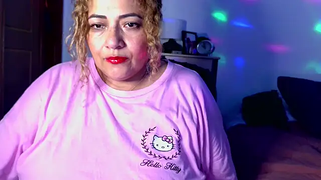 mariajosebarrazaa online show from July 5, 2026, 8:48 pm