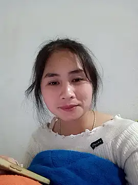 Him MountainGirl online show from January 12, 2026, 12:34 pm