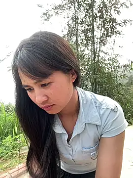 Him MountainGirl online show from April 4, 2026, 1:56 am