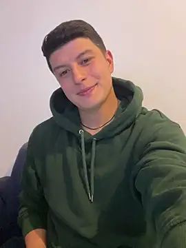 Goldenknight33 online show from March 27, 2026, 9:49 pm