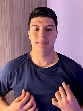 Goldenknight33 online show from December 19, 2025, 1:46 pm