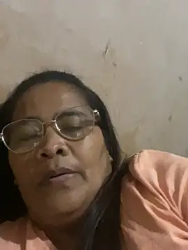 HottieBonita online show from March 12, 2026, 1:15 pm