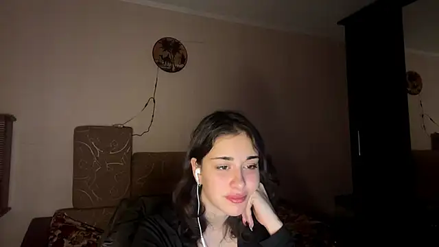 AnitraWackerbarth online show from December 22, 2025, 9:15 pm