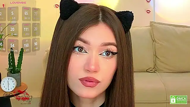 oliviaah  online show from March 15, 2026, 3:41 pm