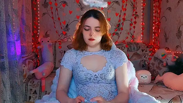 Ari Meow online show from April 6, 2026, 6:42 pm