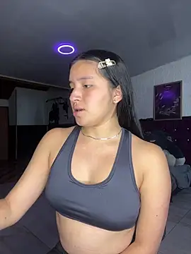 Snapshot of Agatta-X chatting on December 17, 2025, 1:49 pm Agatta-X online show from December 17, 2025, 1:49 pm