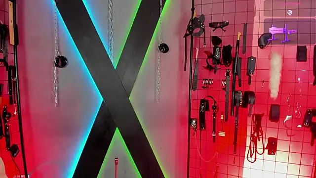 MissScarlet Ela bdsm online show from January 8, 2026, 3:56 am