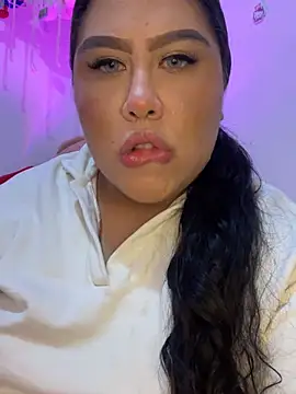 Mia Carters online show from January 14, 2026, 12:31 pm