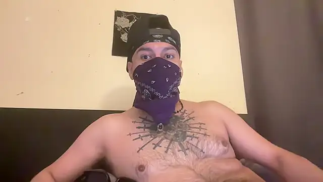 Snapshot of angelblanco chatting on May 12, 2026, 9:37 am angelblanco online show from May 12, 2026, 9:37 am