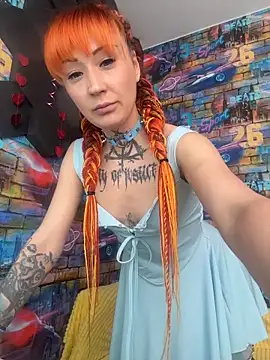 Tattoo  Moon online show from February 16, 2026, 12:42 am