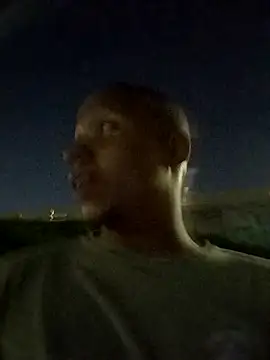 Snapshot of Andreskelly chatting on February 28, 2026, 4:34 am Andreskelly online show from February 28, 2026, 4:34 am