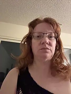 Lenaravenswood online show from March 3, 2026, 6:42 am