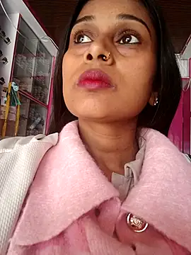 nehakapoor89 online show from January 8, 2026, 8:31 am