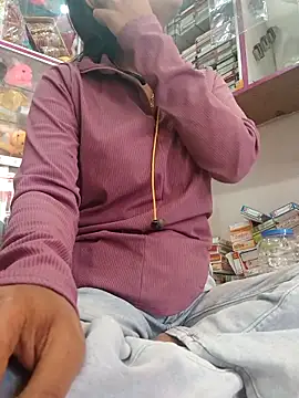 nehakapoor89 online show from February 24, 2026, 8:15 am