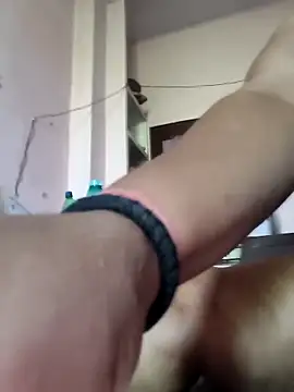 Ecyol online show from April 11, 2026, 3:25 am