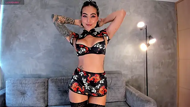 ValerieAustin online show from January 10, 2026, 4:57 pm