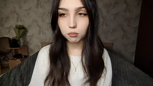 Snapshot of Qwami_Amie chatting on March 24, 2026, 3:34 pm Qwami Amie online show from March 24, 2026, 3:34 pm