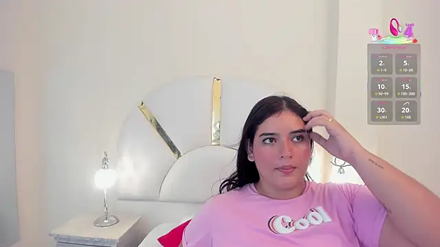 Nikki Karter online show from December 17, 2025, 9:14 am