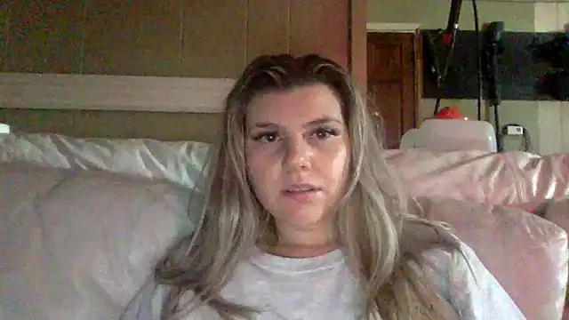 goddesscandy22 online show from December 16, 2025, 5:39 pm