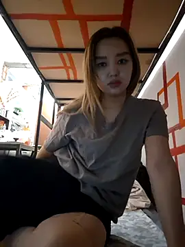 Snapshot of SherrylShaw chatting on January 18, 2026, 10:24 pm SherrylShaw online show from January 18, 2026, 10:24 pm