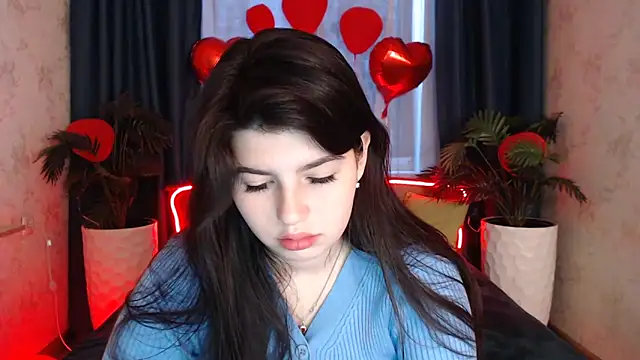 KisaModel online show from March 8, 2026, 1:11 am