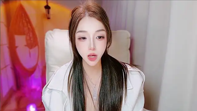 zizi-a online show from February 11, 2026, 6:30 pm