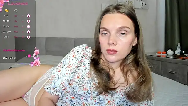 Snapshot of Sunny_BunnyX chatting on March 2, 2026, 3:18 am Sunny BunnyX online show from March 2, 2026, 3:18 am