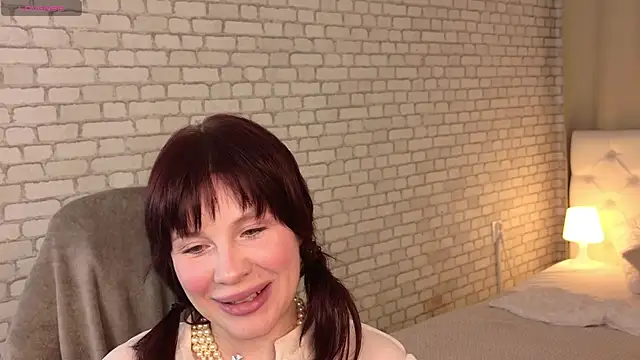 KellyMoussi online show from January 9, 2026, 3:30 pm