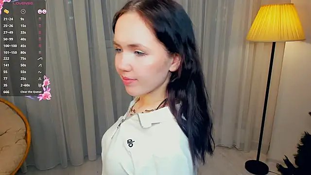 Snapshot of LenaKurpiel chatting on January 10, 2026, 4:02 pm LenaKurpiel online show from January 10, 2026, 4:02 pm