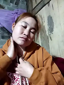 -myaa- online show from February 3, 2026, 1:05 am