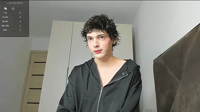 Snapshot of colestorm_ chatting on July 17, 2026, 8:06 pm colestorm online show from July 17, 2026, 8:06 pm