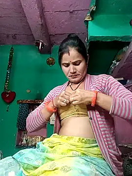 Kinjal pande online show from December 18, 2025, 1:48 pm