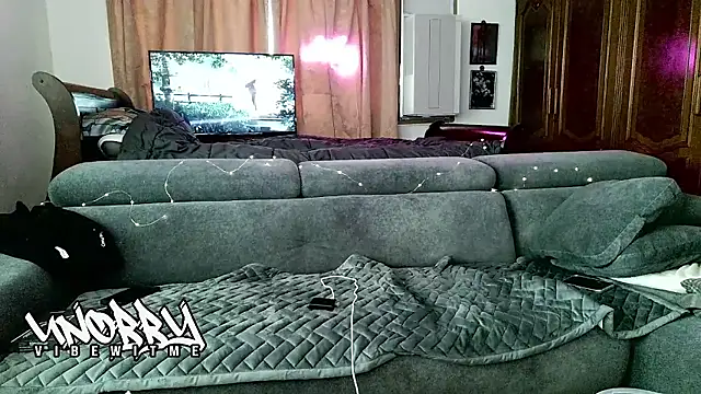 Snapshot of filthyuno chatting on December 15, 2025, 1:55 am filthyuno online show from December 15, 2025, 1:55 am