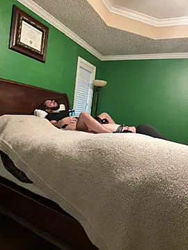 Nickithicks online show from January 13, 2026, 7:07 pm