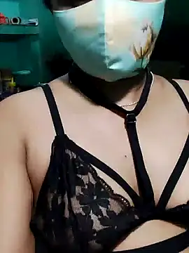 Cuple masti72 online show from May 17, 2026, 4:51 pm