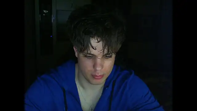 GymGuy0505 online show from April 18, 2026, 10:21 pm