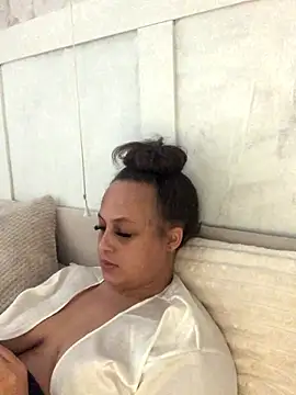 Welsh Maya221x online show from January 14, 2026, 11:36 am