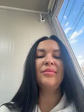 MeganBlueq online show from January 6, 2026, 12:09 pm