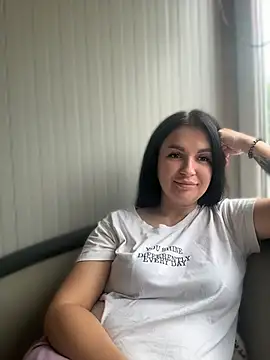 MeganBlueq online show from June 1, 2026, 10:04 am