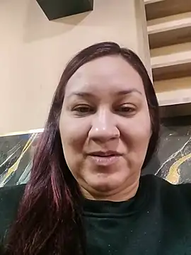Snapshot of sharon_G chatting on July 4, 2026, 8:24 pm sharon G online show from July 4, 2026, 8:24 pm