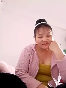 Snapshot of Cako-naka chatting on February 4, 2026, 7:03 am Cako-naka online show from February 4, 2026, 7:03 am