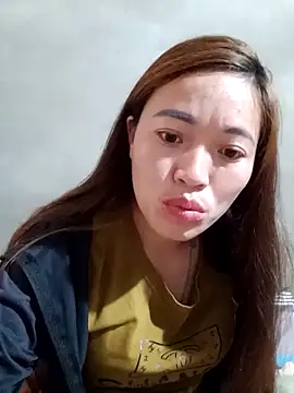 little-effy online show from April 3, 2026, 12:06 am